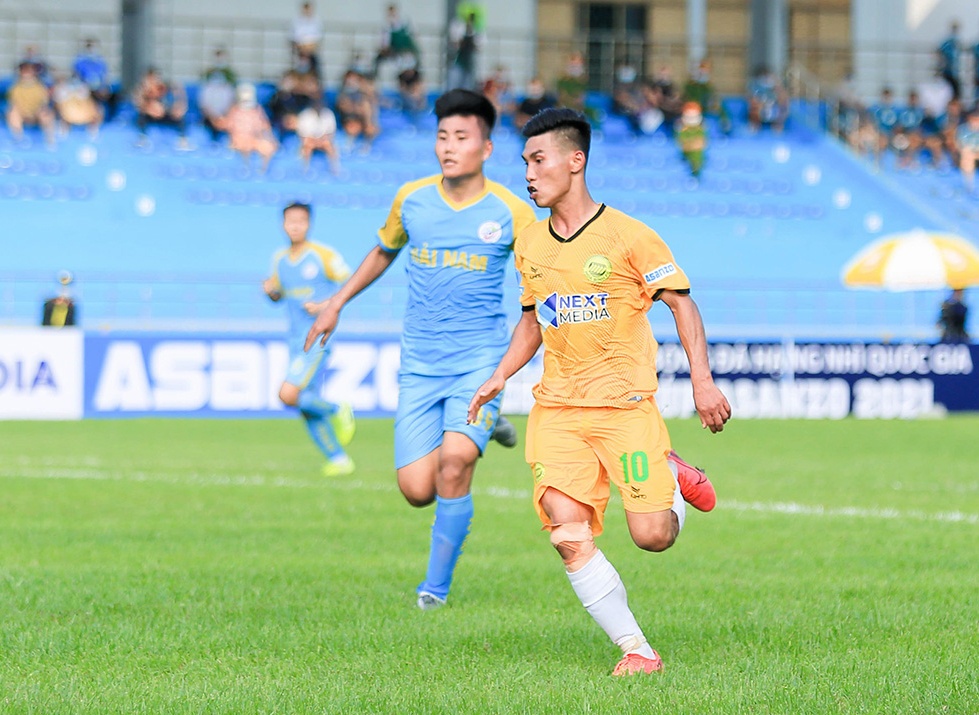 Giai hang Nhi quoc gia anh 1