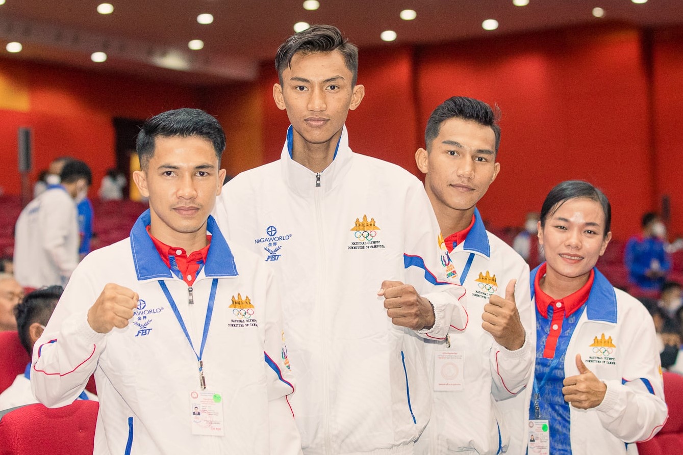 Campuchia thue cac chuyen bay de du SEA Games 31 hinh anh