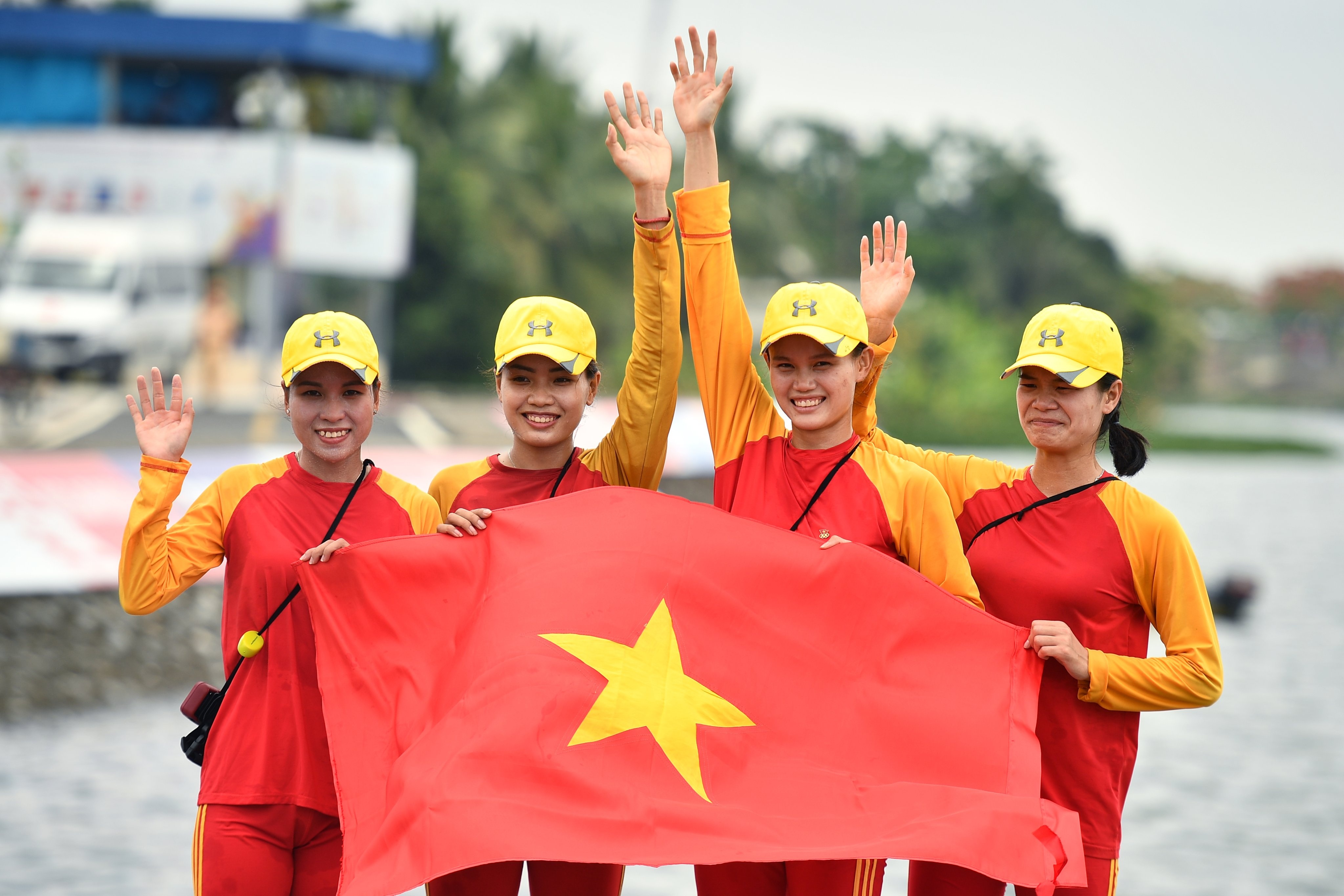 Viet Nam gianh them 3 HCV, dan dau bang xep hang SEA Games 31 hinh anh