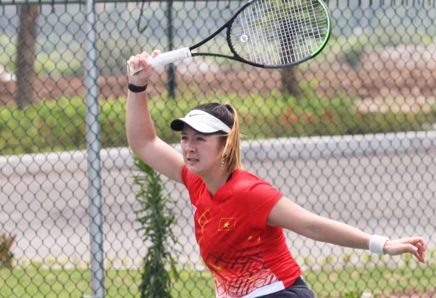 Dan Viet kieu hoi quan cung tuyen quan vot du SEA Games hinh anh