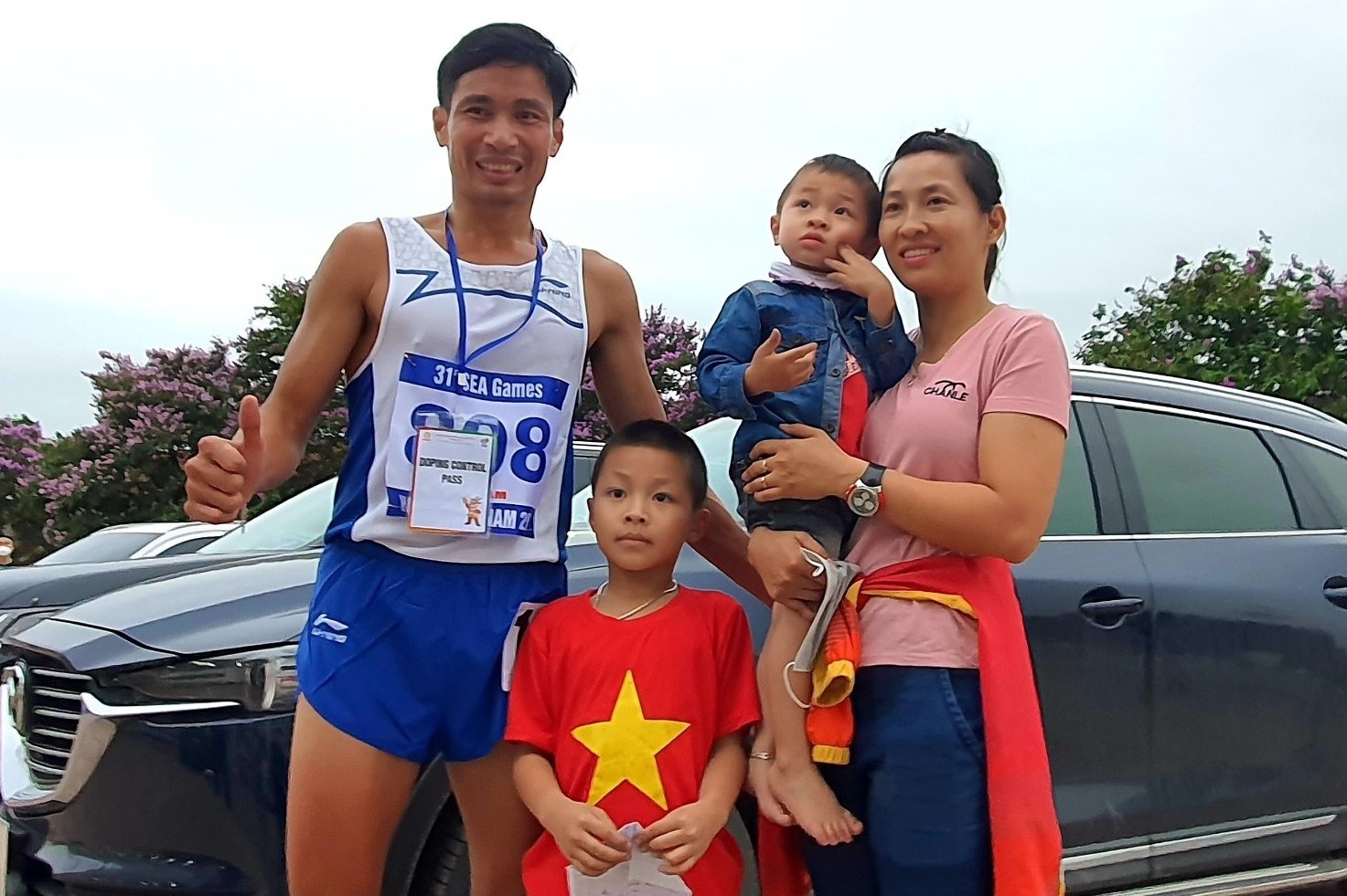 Vo Nguyen Van Lai: 'Nhieu luc buon tui, muon chong nghi chay' hinh anh