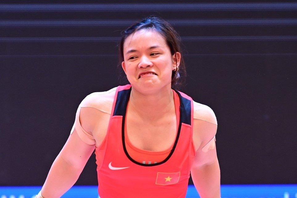 Hong Thanh pha sau ky luc SEA Games toi 16 kg hinh anh