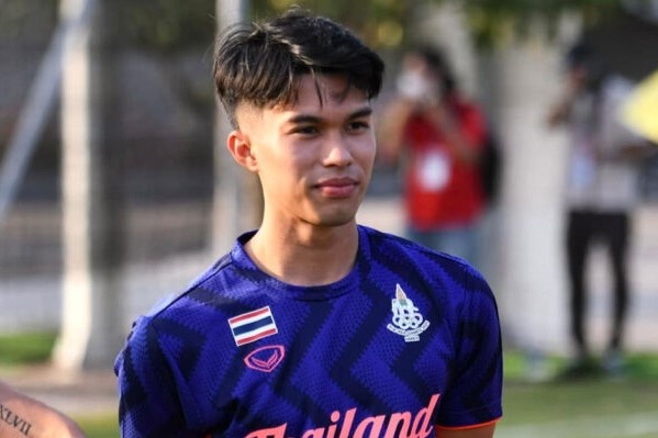 U23 Thai Lan doi cau thu truoc tran gap Viet Nam hinh anh