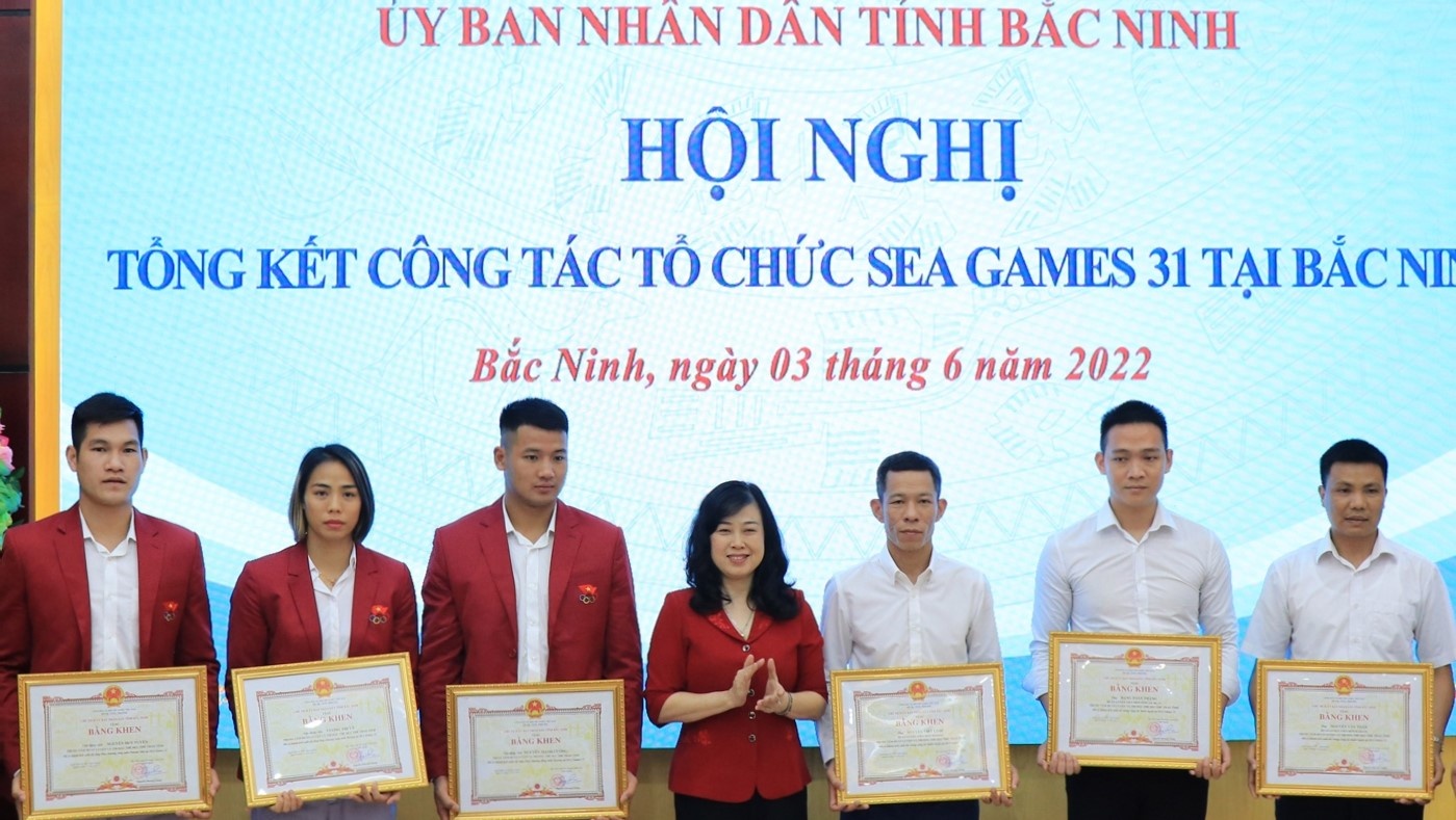 Bac Ninh khen thuong SEA Games 31 anh 1