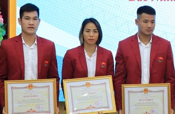 Bac Ninh thuong lon cho VDV co thanh tich xuat sac tai SEA Games 31 hinh anh