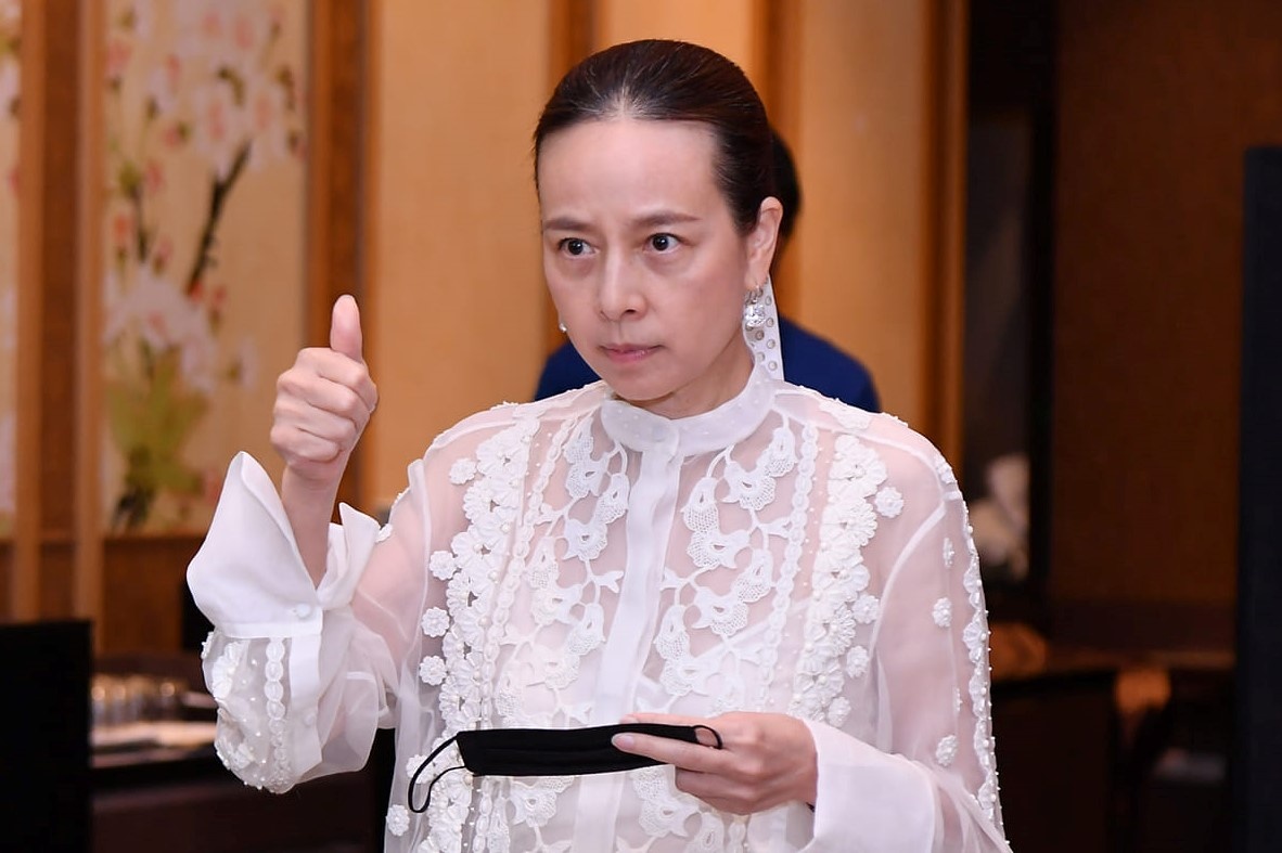 Madam Pang that vong khi U23 Thai Lan hoa Viet Nam hinh anh