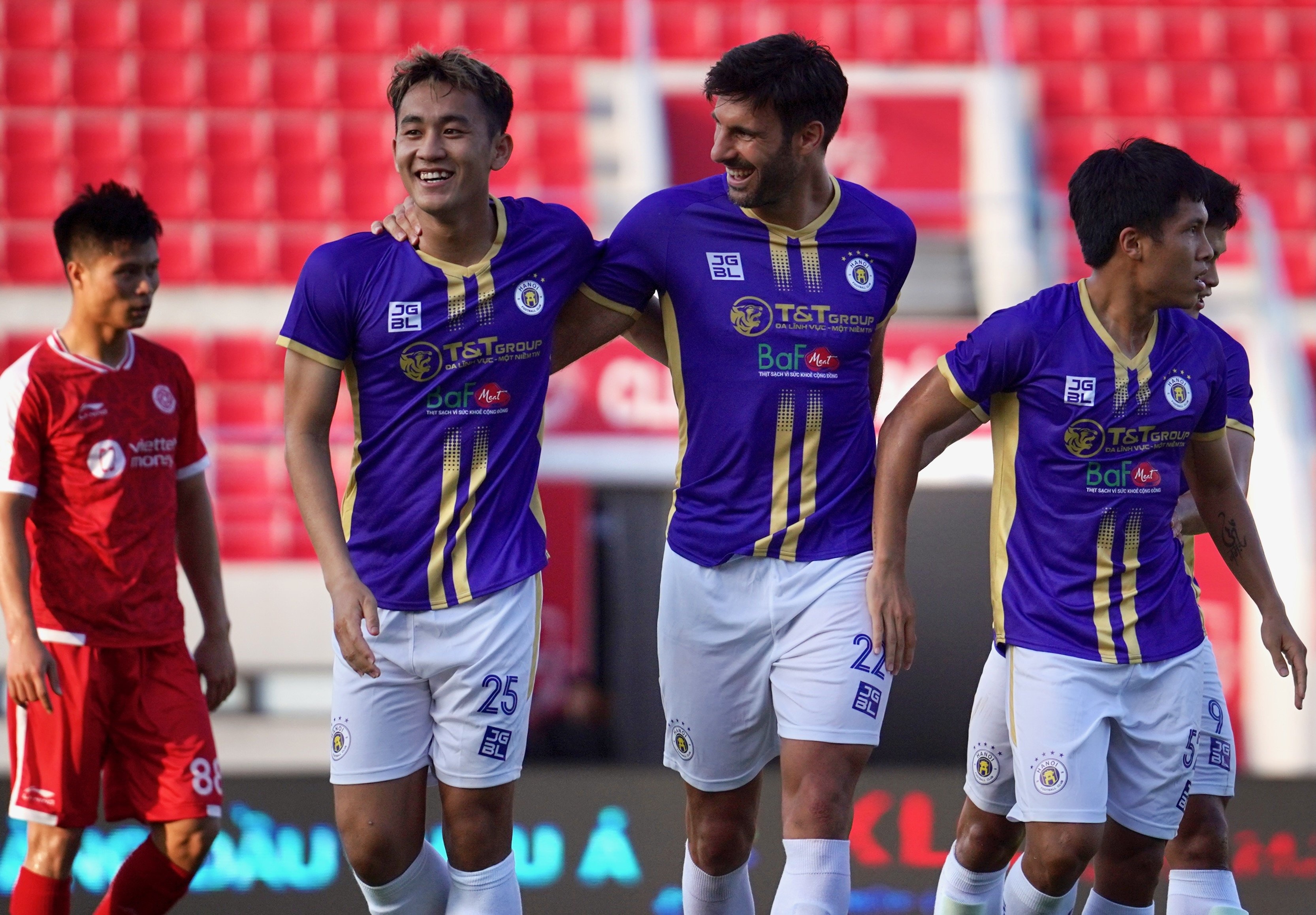 CLB Ha Noi Viettel anh 6