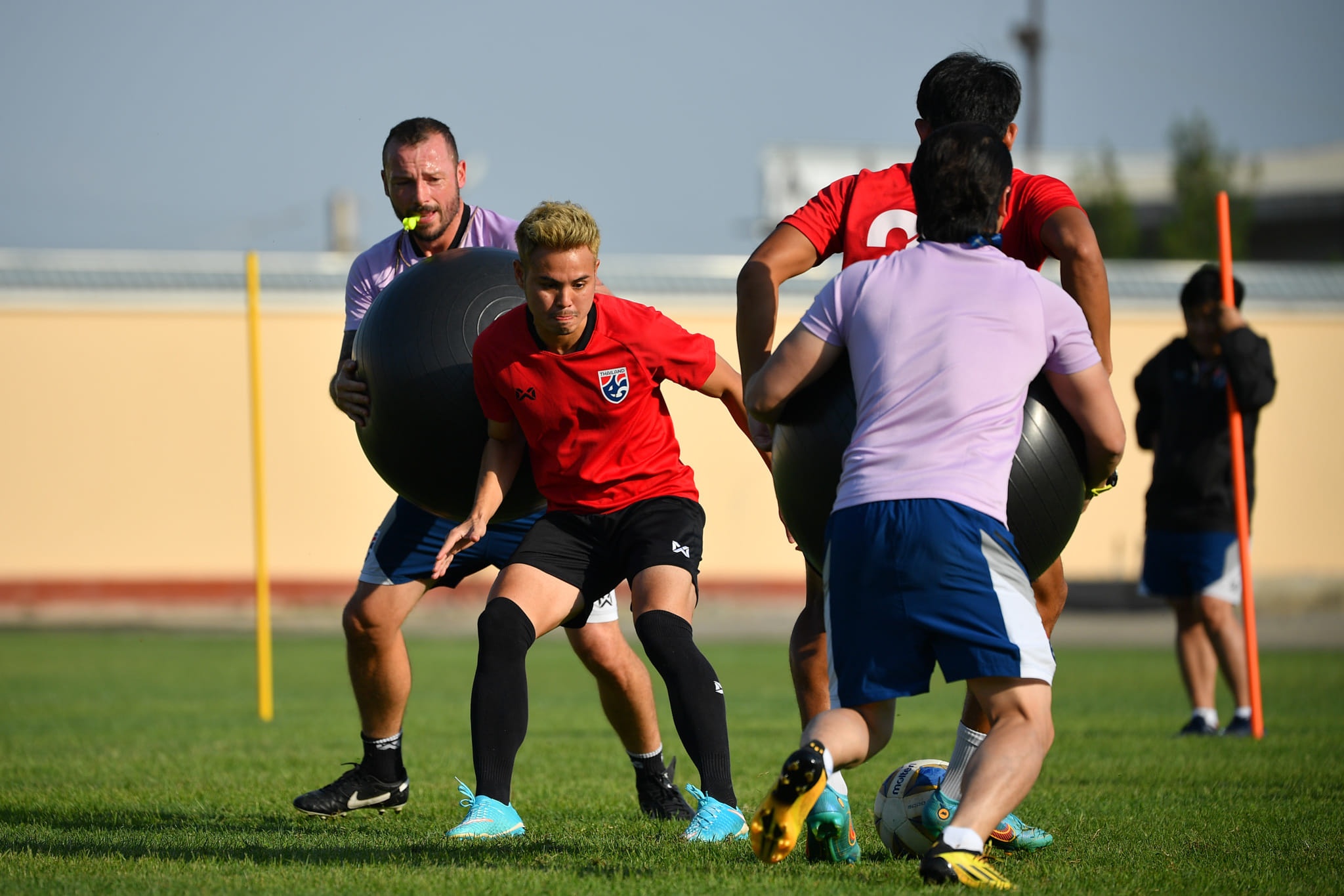 Tuyen Thai Lan anh 1