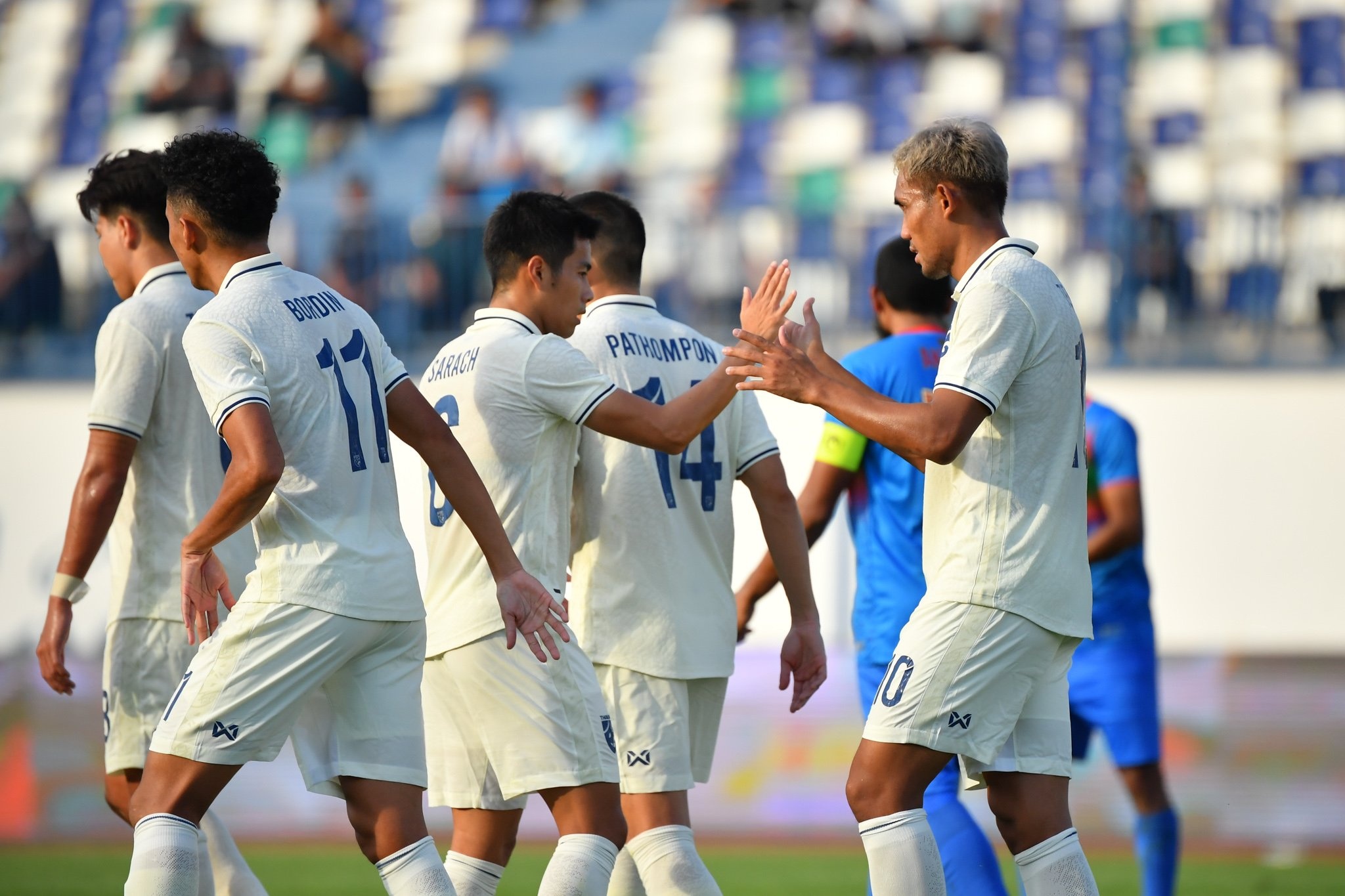 Tuyen Thai Lan anh 1