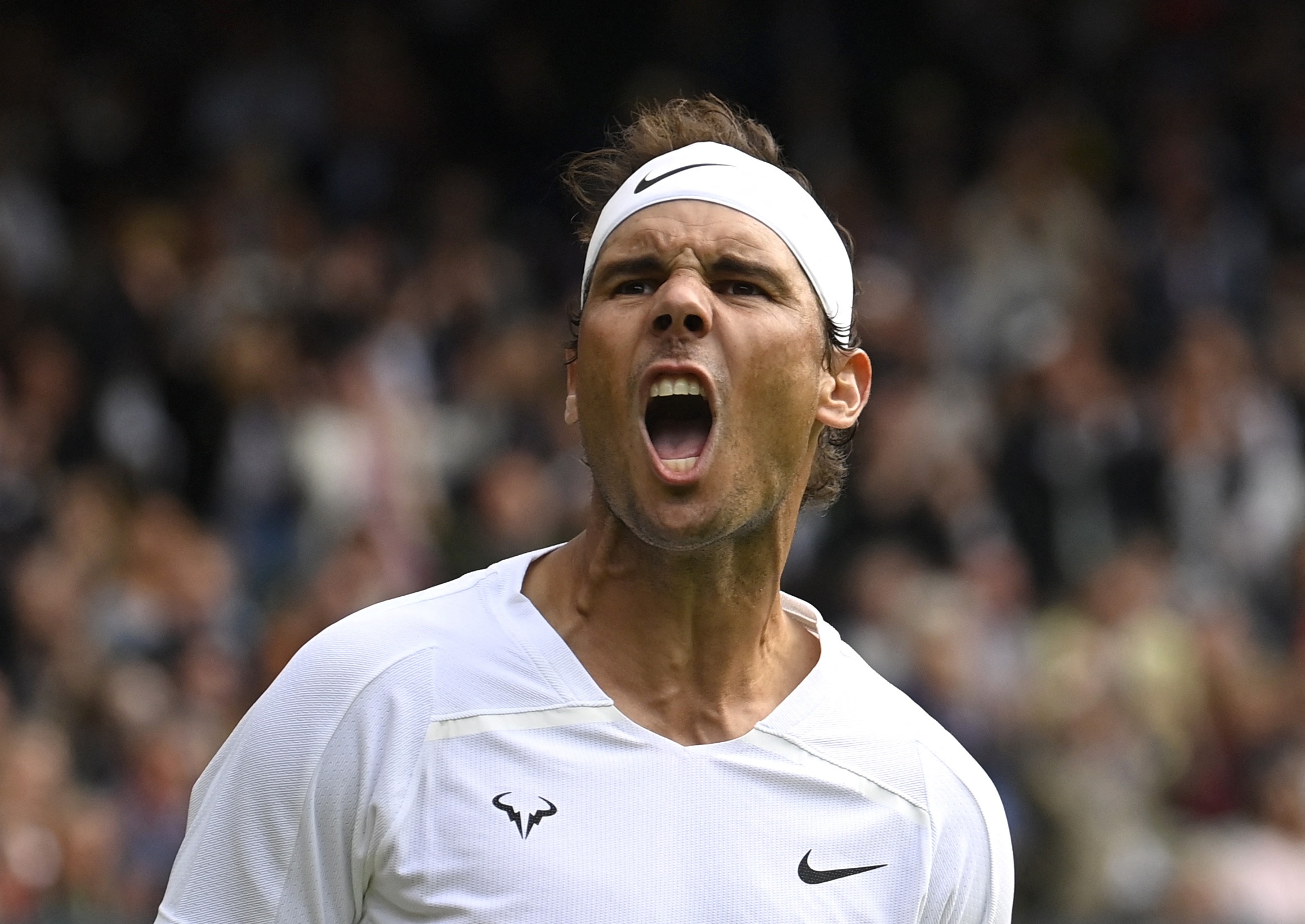 Nadal thang nhoc tran ra quan Wimbledon hinh anh