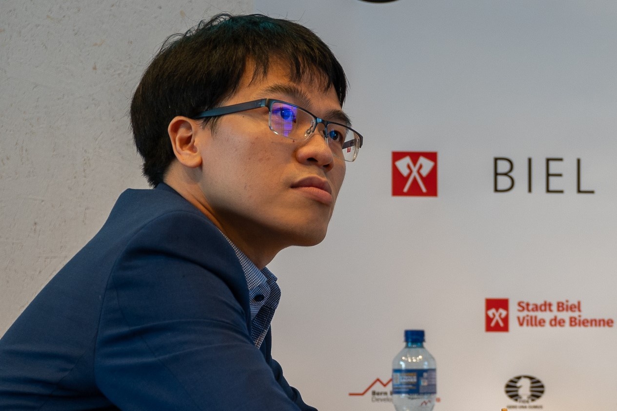 Quang Liem tien sat ngoi vo dich Biel Grandmaster hinh anh