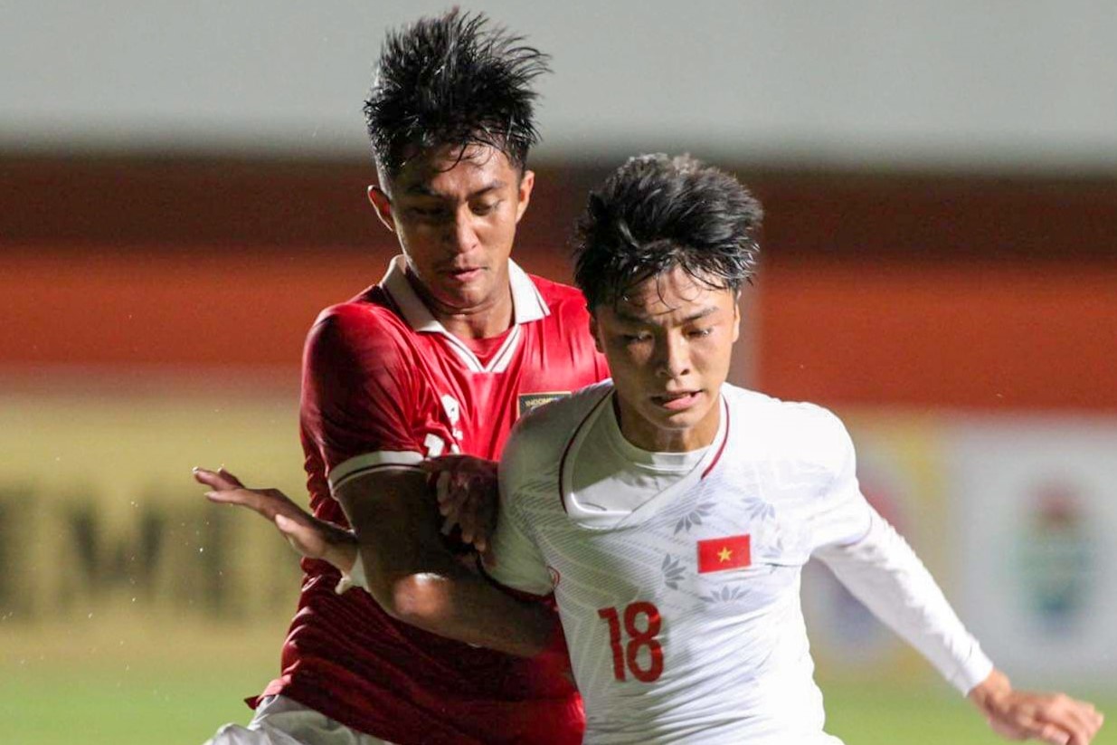 Chuyen gia Indonesia: 'Hay coi chung su phuc thu cua U16 Viet Nam' hinh anh