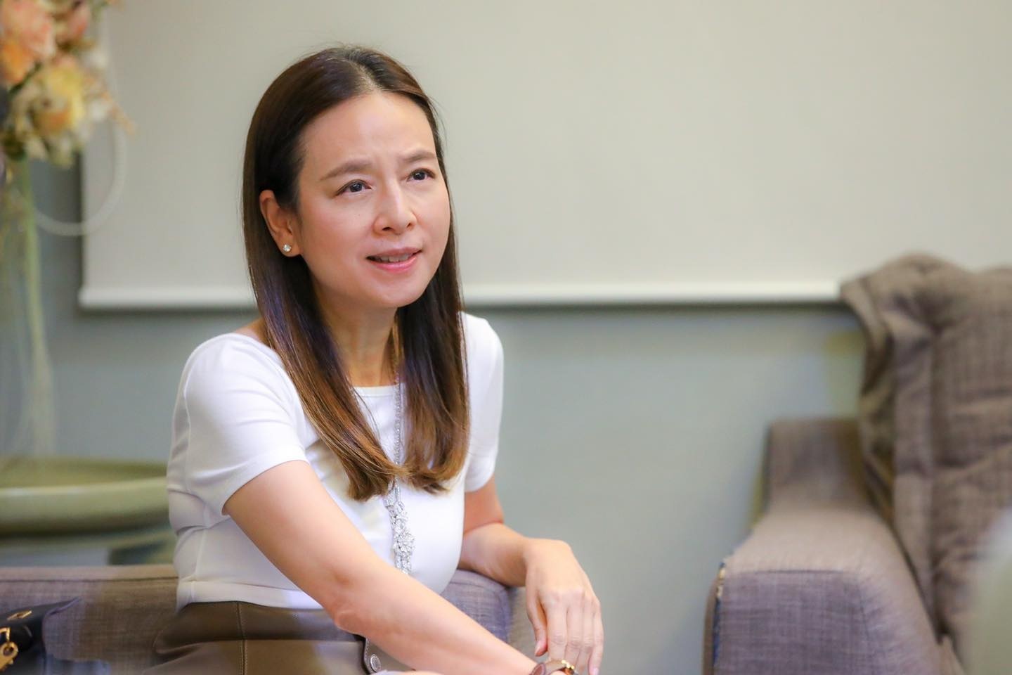 Madam Pang tiep tuc duoc tin nhiem hinh anh