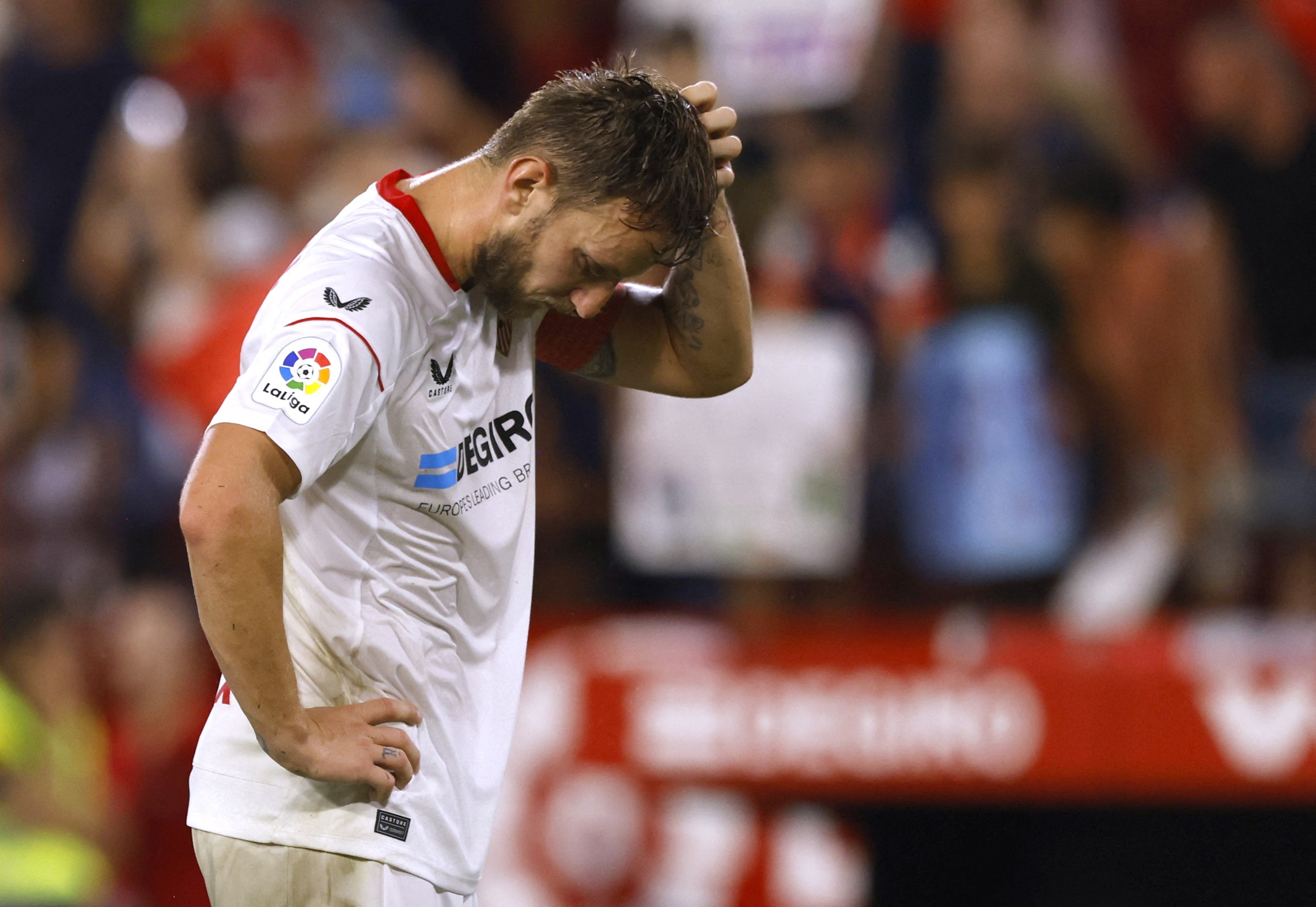 Lewandowski Barca Sevilla anh 8