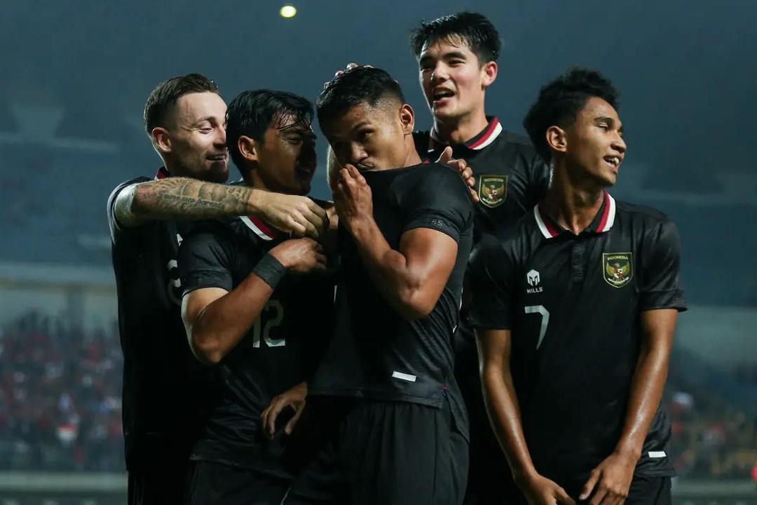 Shin Tae-yong phat bieu anh 1