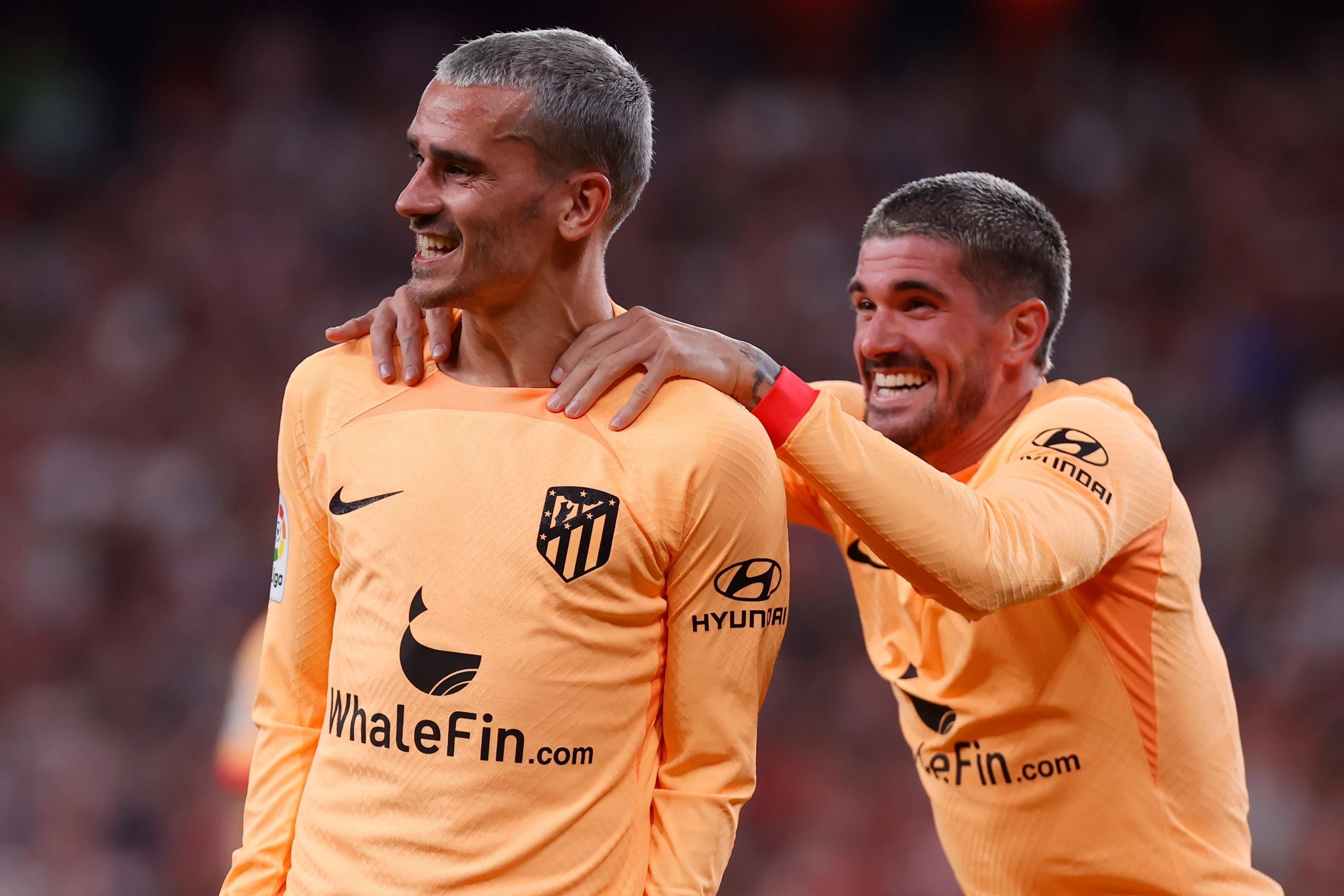 Griezmann ghi ban giup Atletico vao top ba La Liga hinh anh