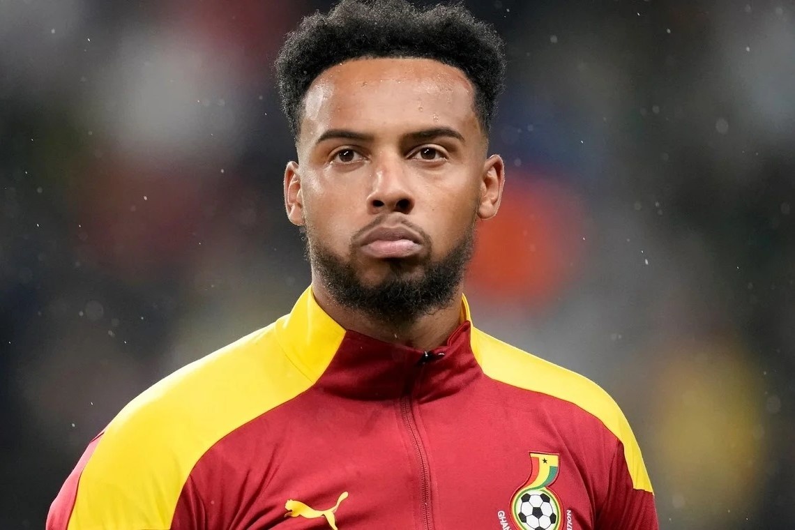 Ghana quen mang ao dau toi World Cup hinh anh