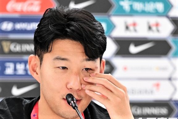 Son Heung-min: Toi chua dam danh dau hinh anh