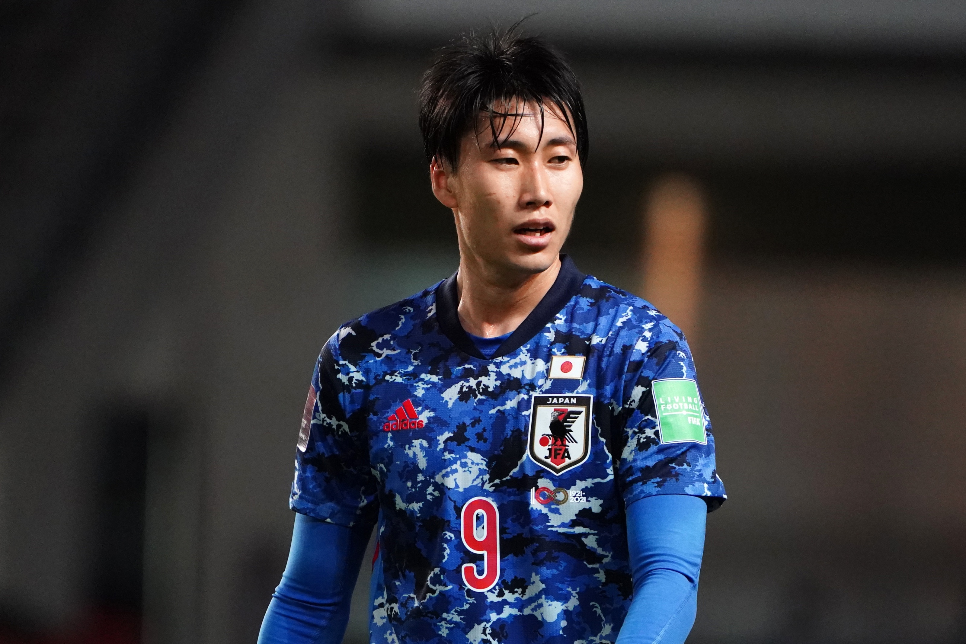 Tien ve Nhat Ban: Tuyen Duc khong manh bang Bayern hinh anh