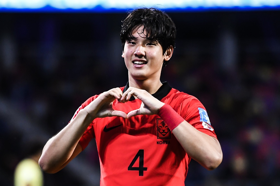 Chien thang sat nut dua Han Quoc vao tu ket U20 World Cup hinh anh