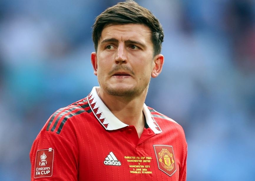 Hang loat CLB Premier League san don Harry Maguire hinh anh