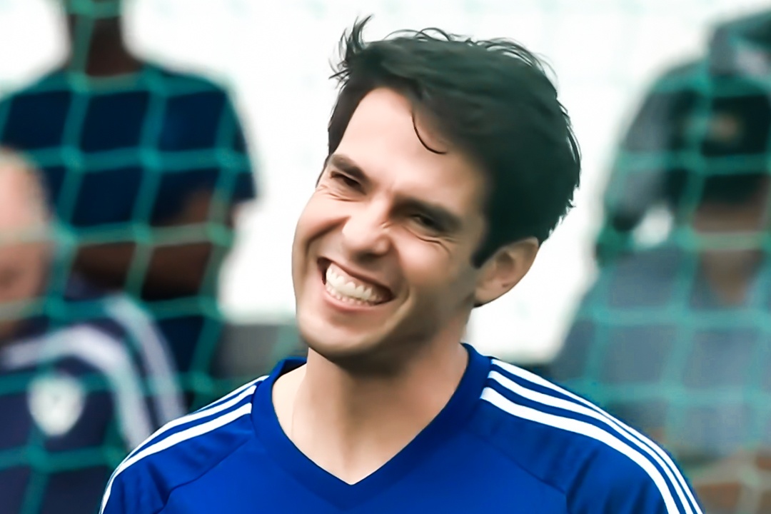 Kaka toa sang o giai dau cua cac huyen thoai hinh anh