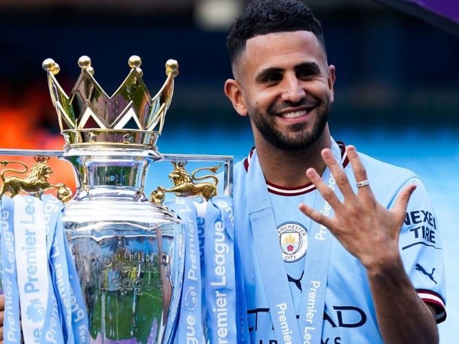 Saudi Arabia ve van Mahrez truoc truoc chung ket Champions League hinh anh