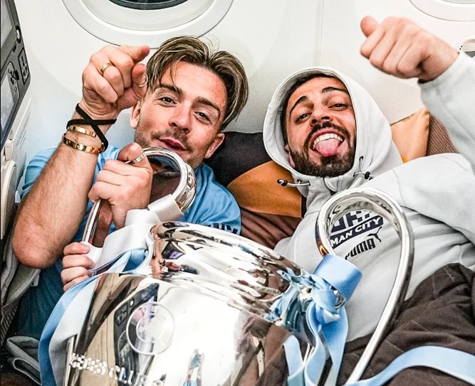 Man City an ba anh 1