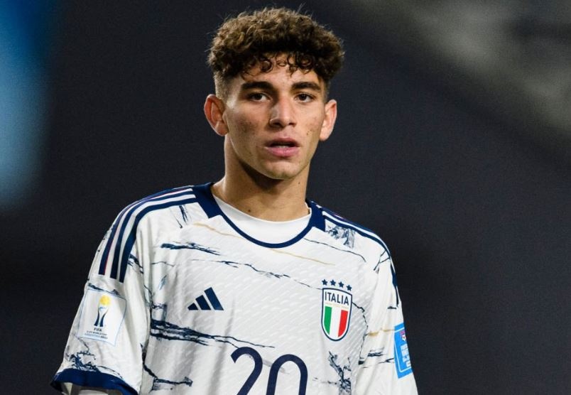 Bong da Italy ve nhi lan thu 4 hinh anh