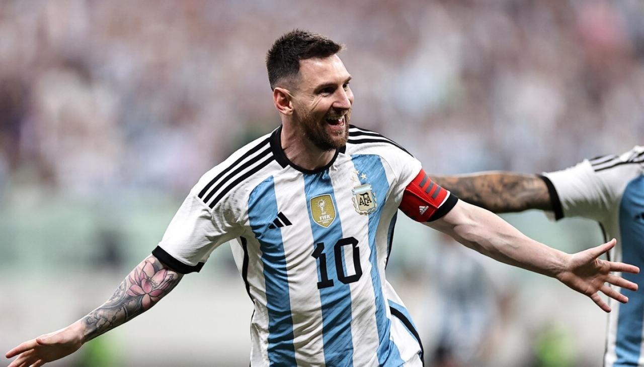 Messi choi hay la noi xau ho voi Barca hinh anh