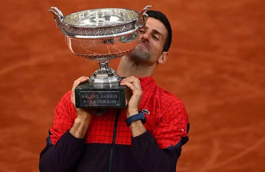 Djokovic lieu da xung dang la tay vot vi dai nhat lich su? hinh anh