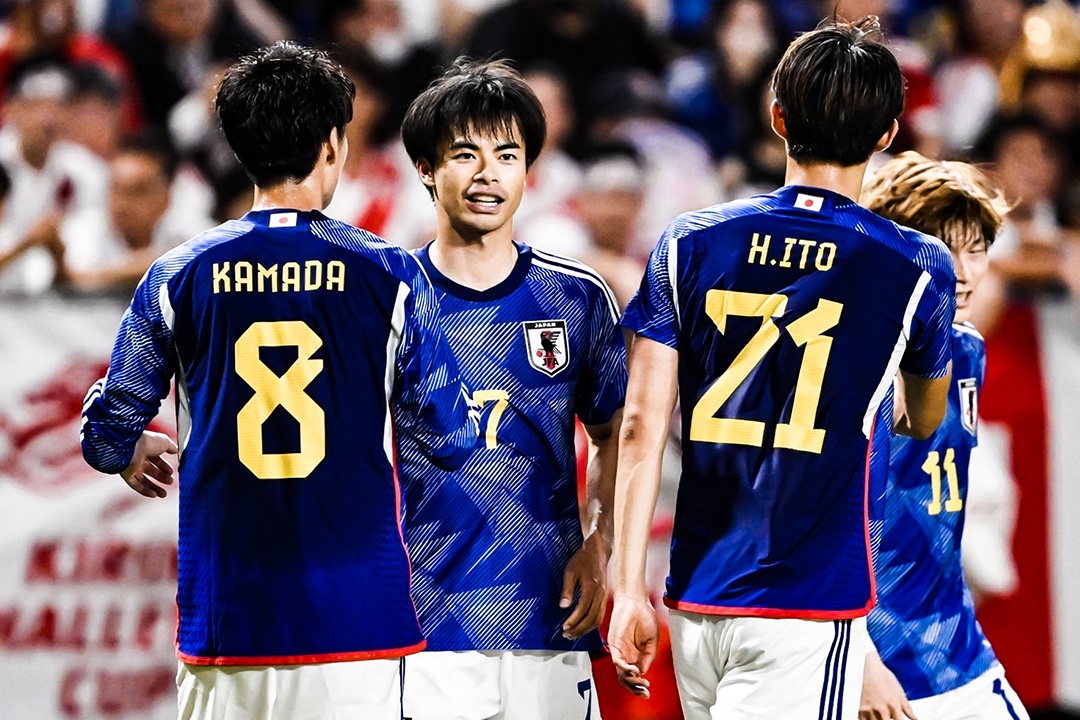 Mitoma tiep tuc toa sang, Nhat Ban ha Peru 4-1 hinh anh