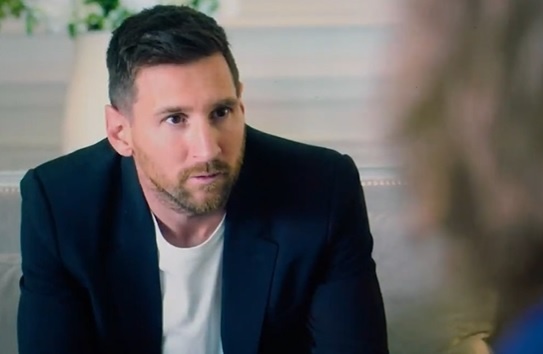 Messi gay ngac nhien khi dong phim hinh anh