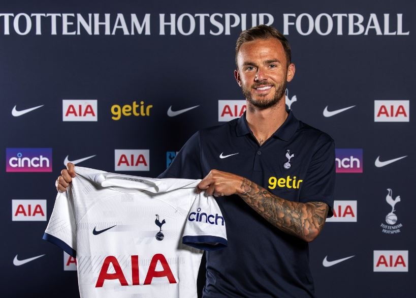 Tan binh dat gia cua Tottenham gay phan no hinh anh