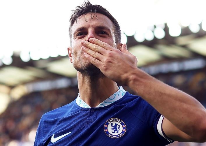 Chelsea chia tay them hai ngoi sao hinh anh