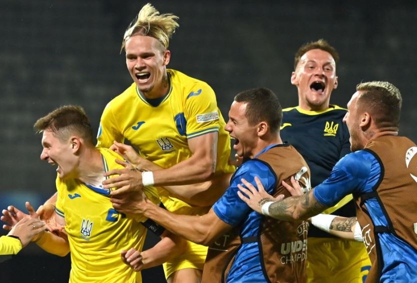 Phap thua soc tai tu ket U21 EURO hinh anh