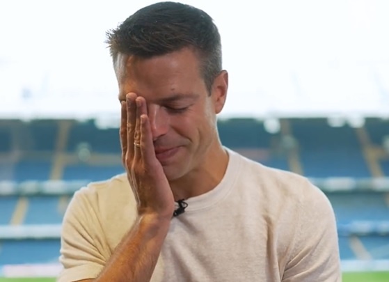 Doi truong Chelsea bat khoc trong ngay roi CLB hinh anh