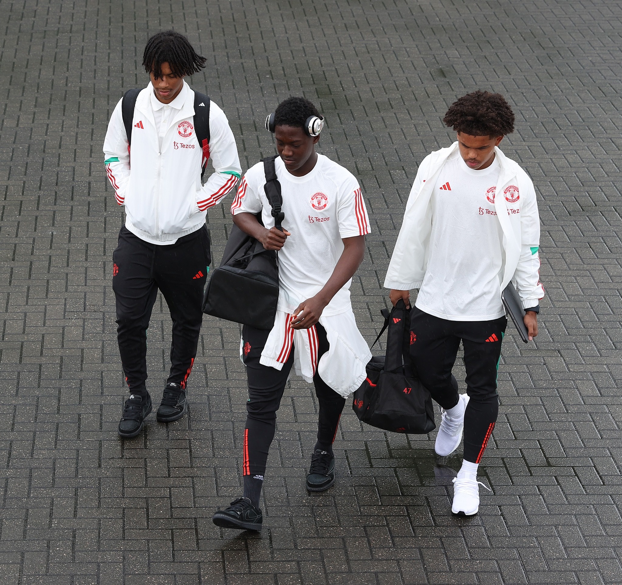 Mount ra mat MU anh 6