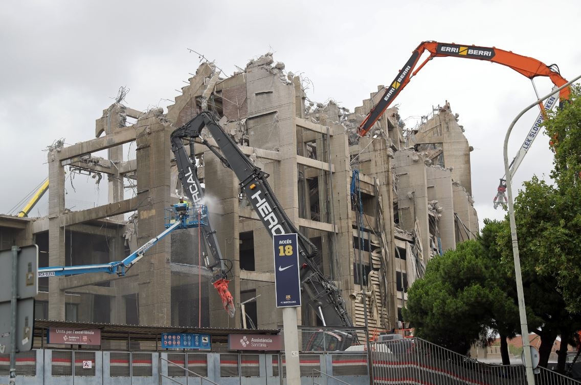 Camp Nou do bo anh 1