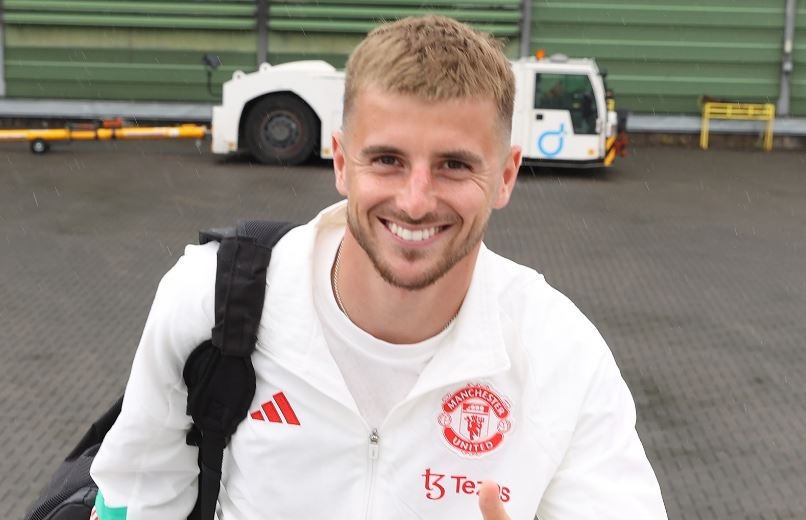 Dem nay, Mason Mount choi tran dau cho Man United hinh anh