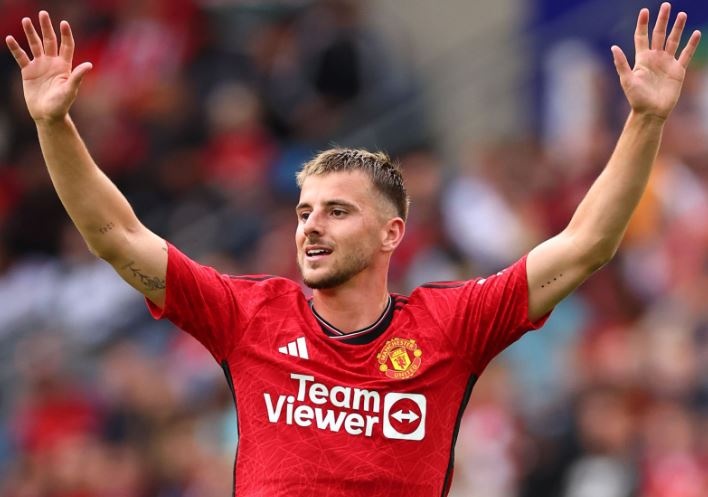 Mason Mount ra mat trong chien thang 2-0 cua Man United hinh anh