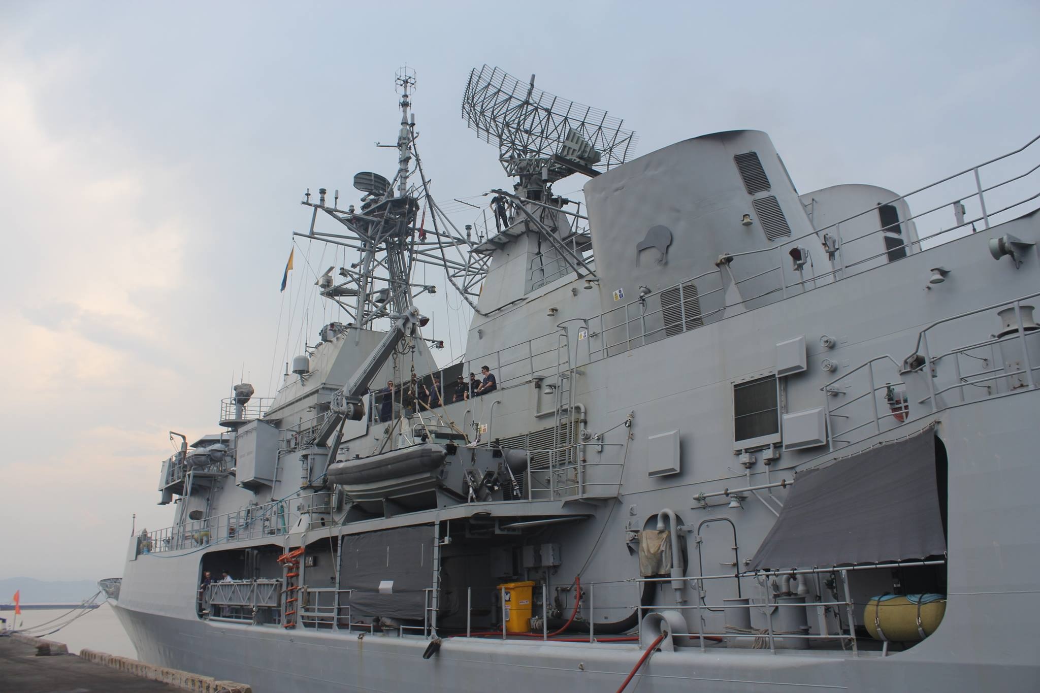 Chien ham cua Hoang gia New Zealand cap Cang Tien Sa hinh anh