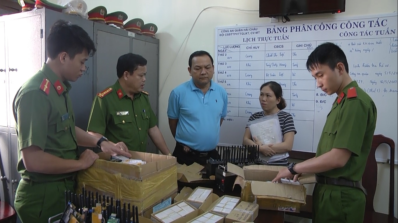 Tam giu hon 7.000 sim rac tai Da Nang hinh anh