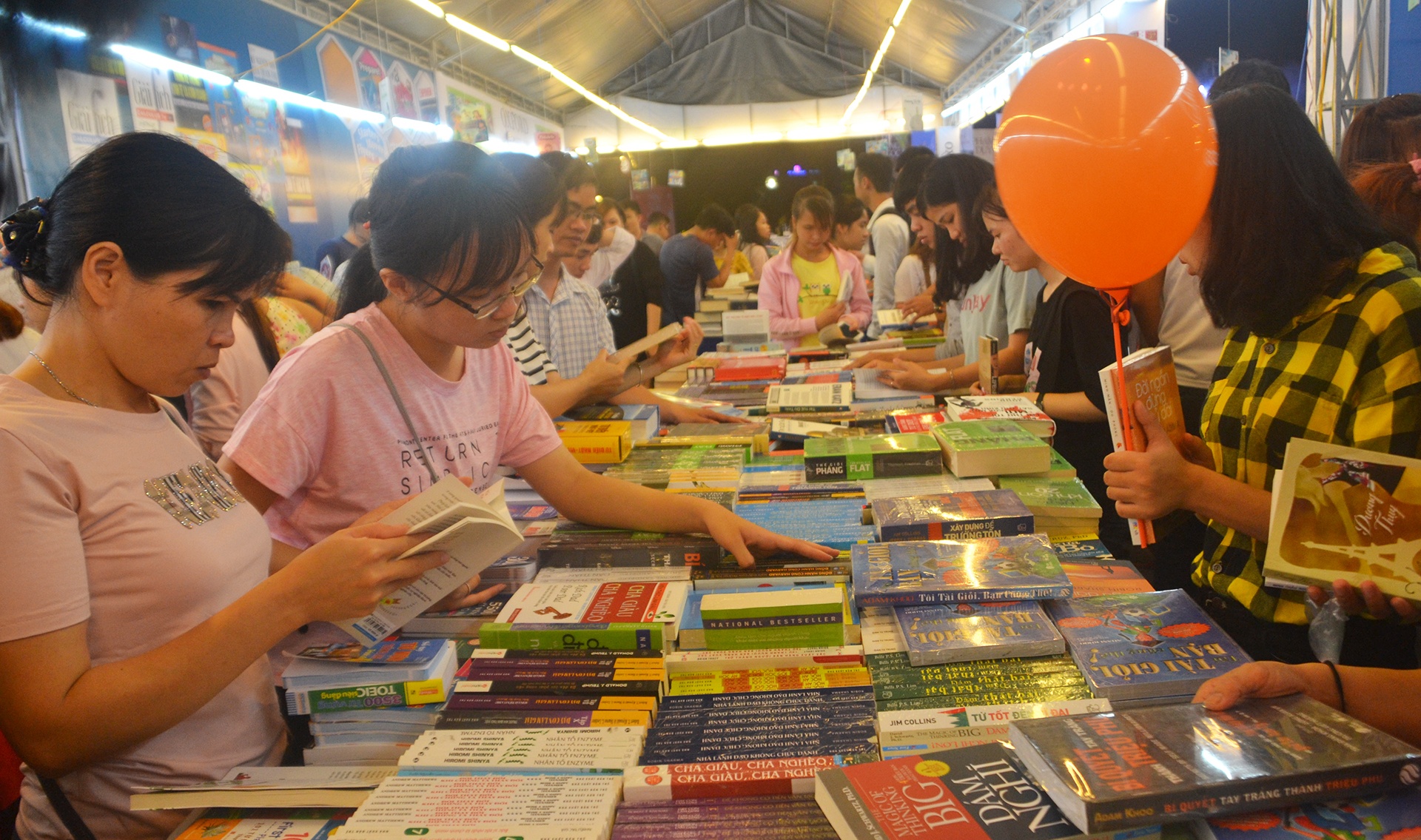 ngày hội sách đà nẵng ảnh 1 ngay hoi sach da nang anh 1
