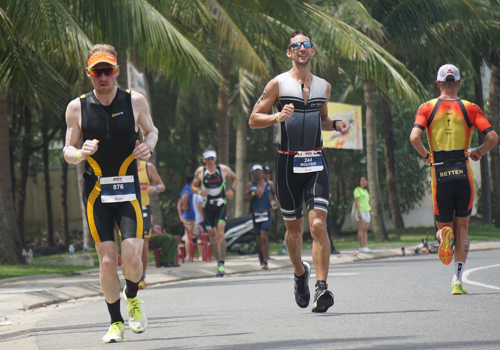 Khai mac giai dau Ironman 70.3 Viet Nam tai Da Nang anh 2