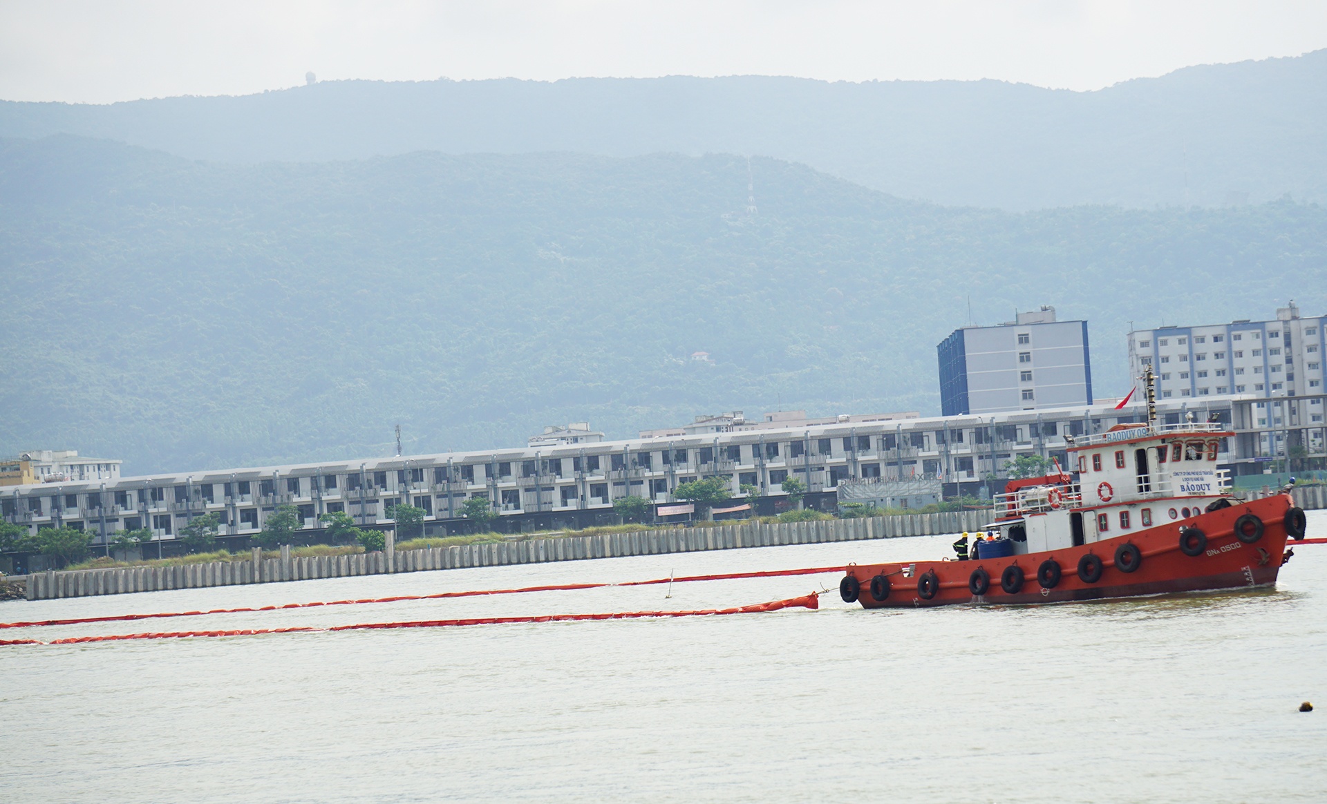 Dien tap su co tran dau tai Da Nang anh 9