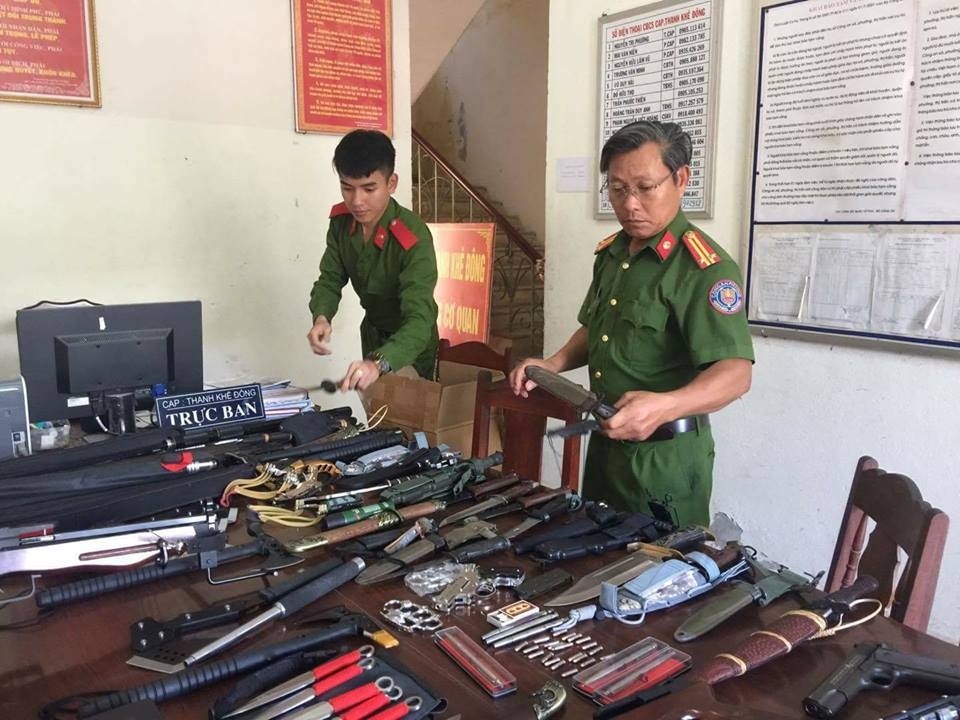 Đà Nẵng phát hiện thanh niên chứa kho hàng nóng ảnh 1 Da Nang phat hien thanh nien chua kho hang nong anh 1