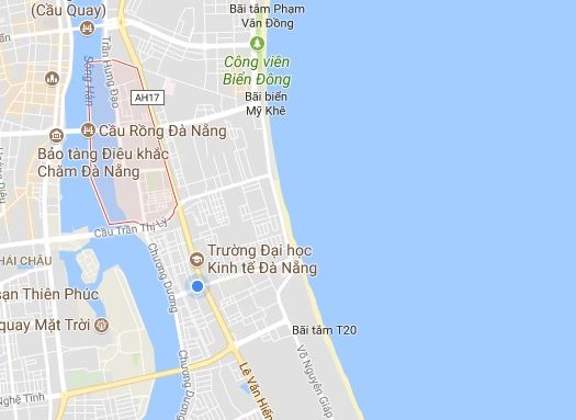 Va cham xe tai va taxi o Da Nang anh 2