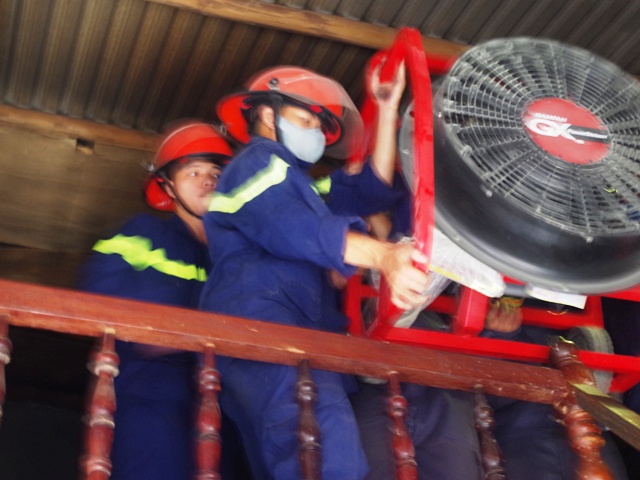 Chay nha vang chu nhieu tai san bi hu hong hinh anh