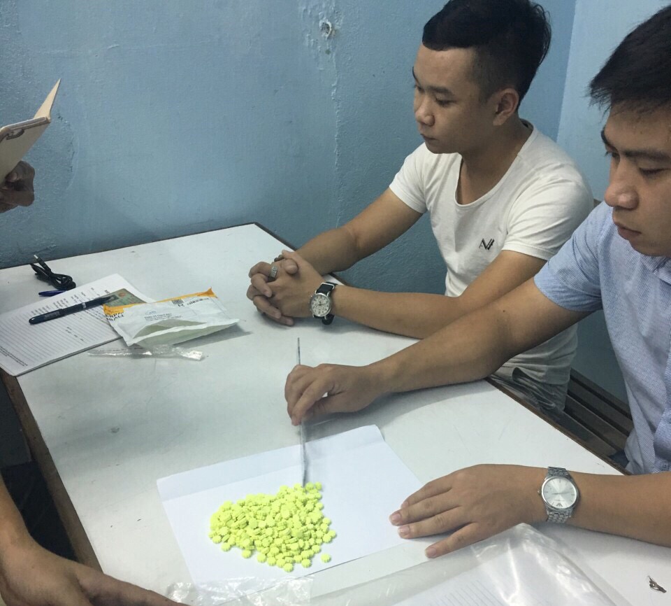 Chuyển ma túy bằng đường hàng không  ảnh 1 Chuyen ma tuy bang duong hang khong anh 1